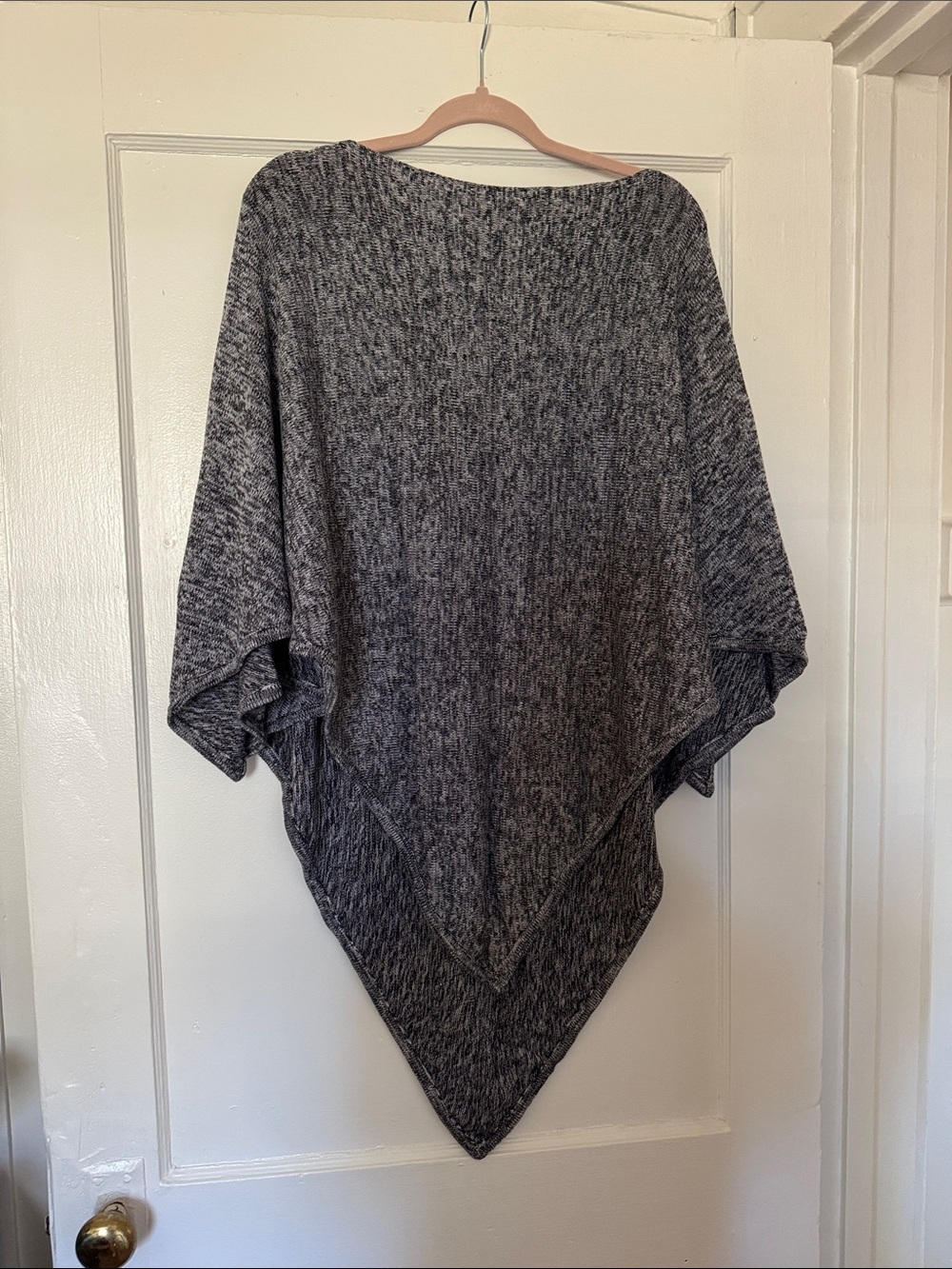 Lululemon Women's Gray Knit Poncho Sweater